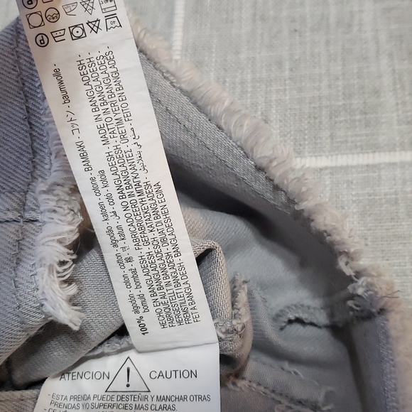 Zara Jean Cropped Vest, Size M - Picture 11 of 14